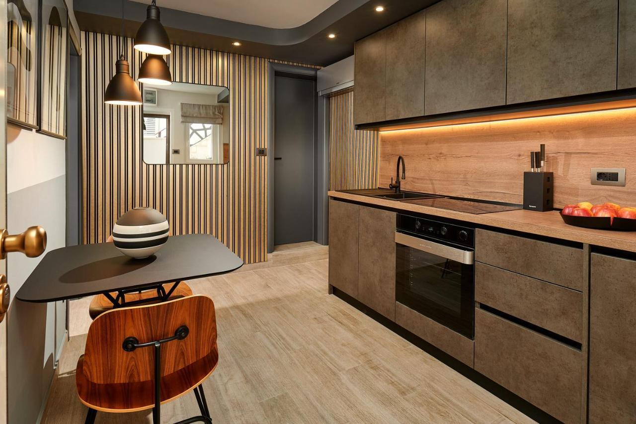Apartments Ziggy Star สลาทิเน ภายนอก รูปภาพ