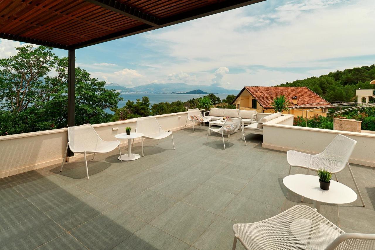 Apartments Ziggy Star สลาทิเน ภายนอก รูปภาพ