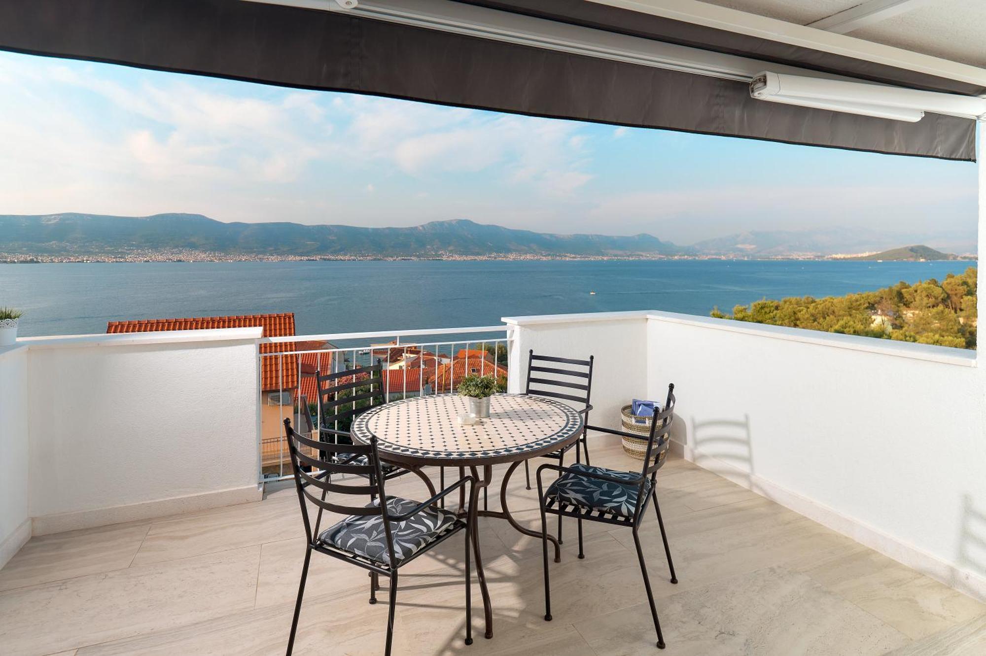 Apartments Ziggy Star สลาทิเน ภายนอก รูปภาพ