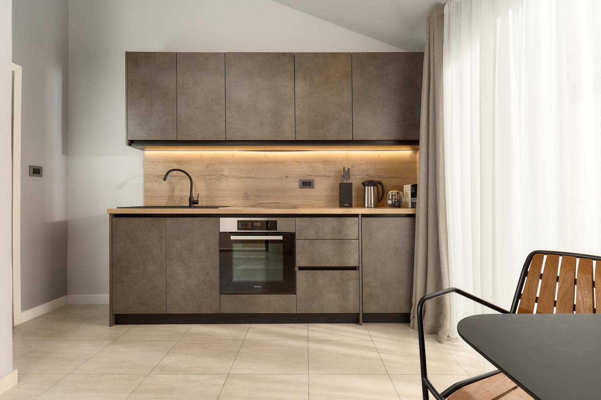 Apartments Ziggy Star สลาทิเน ภายนอก รูปภาพ